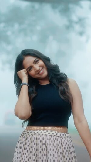 Vaishali Raj Instagram - Nuvvu kalisake modalayinde 🫶🏻🫶🏻….
.
.
.
.
#vaishali #love #winter #morning #animal #animalmovie #song #everevaro #emo #melody #ranbirkapoor #triptidimri #trendingreels #reelitfeelit #reels #instagram
