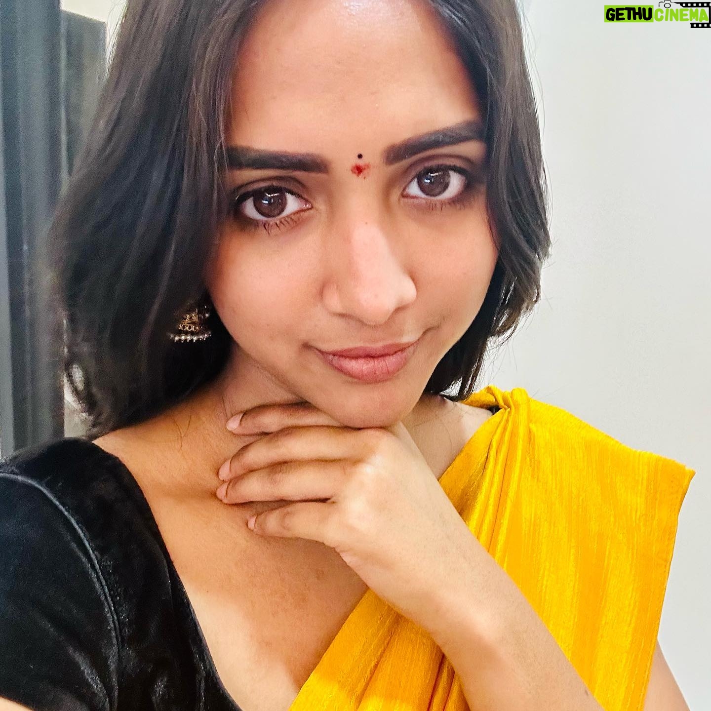 Vaishali Raj Instagram - Happy #krishnajayanthi #to all of u & ur family 🫶🏻 . . . #happyjanmashtami #krishna
