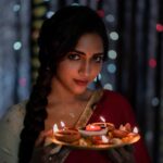Vaishali Raj Instagram – Happy Diwali 🪔 

Click @d_clicks_photography_ 
Hair @vicky_hairstylist_official