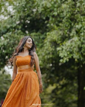 Vaishnavi Venugopal Instagram - Mua : @janvimakeovers__ 
Mehendi : @shabnam_mehendi_kochi 
📸 : @phloem.weddings