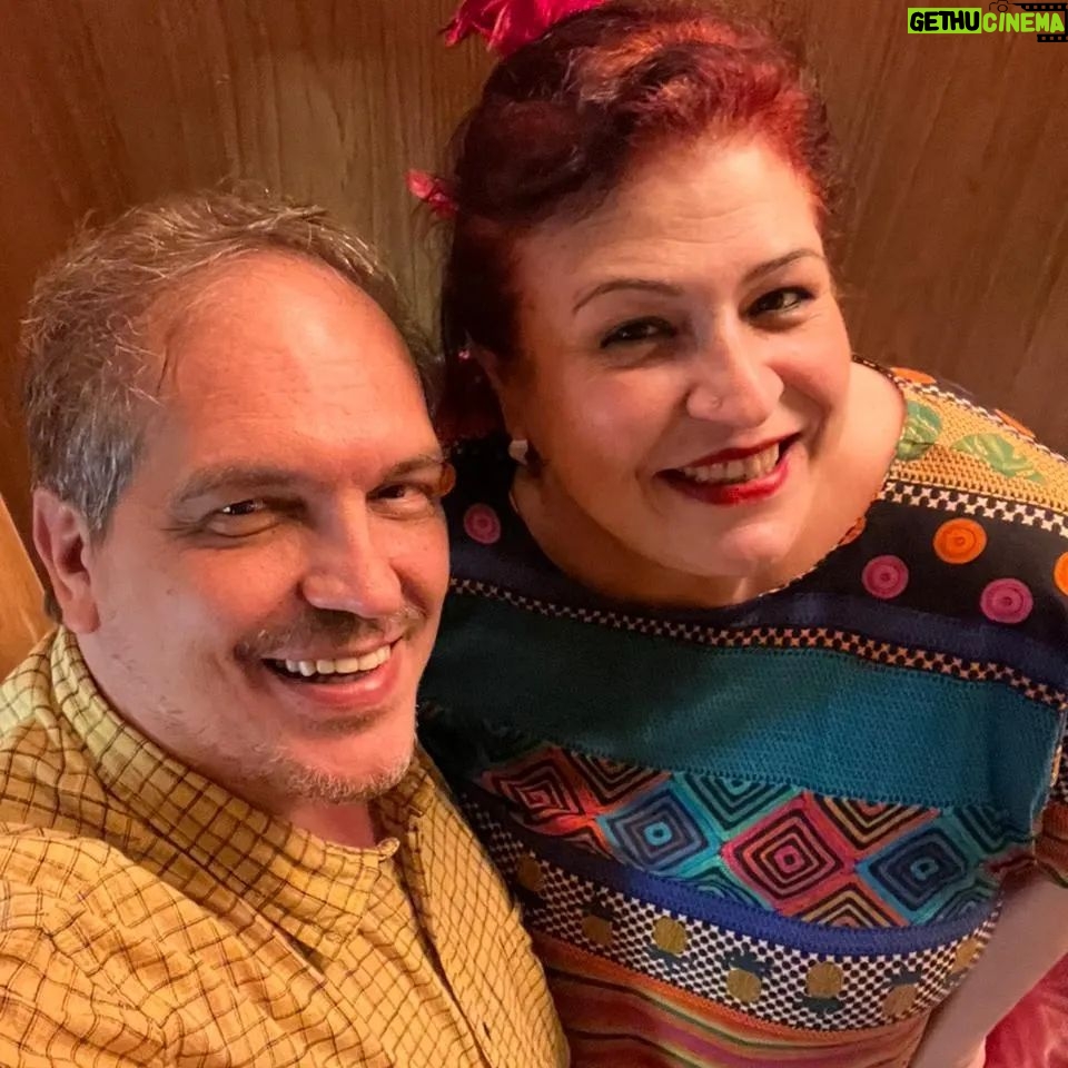 Valéria Sandalo Instagram - #tbt recente . . Quando meu querido amigo @alorencato me paparicou me levando pra jantar no ótimo @restaurantedonna_ do excelente @andremifano. Só delícias! . . #valériasândalo #valeriasandalo #valériasandalo #valeriasândalo #arnaldolorencato #amigos #amizadesantigas #jantaresincríveis #jantarespecial #jantarentreamigos #vejinhasp #altagastronomia #delícias #restaurantedonna #andremifano