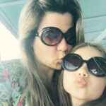 Valenthina Rodarte Instagram - O meu amor é tão grande que o texto não coube na legenda kkkk Ele está no final do álbum Te amo mamãe Obrigada por tudo 🫶💓✨❤️ #mae #diadasmaes #amor