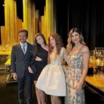 Valenthina Rodarte Instagram - Que noite incrível e impecável ,parabéns pelos seus 15 anos @valengoncalves__ que você continue brilhando e encantando todos a sua volta . Você é muito especial ❤️ Família mais linda e especial @mafelimirio Me diverti muito com você @maemitri amei a companhia @williambrenohair @priicaraujo_ vocês arrasam Amo @bugudum #festa15anos #festadeluxo #festatop #amigalinda #parabensamiga #felicidadesempre #gratidão #deusébomotempotodo #familia