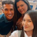 Valenthina Rodarte Instagram - Que o espírito natalino renove sua fé nas possibilidades infinitas que o futuro reserva #natal2023 #natal #renovação #family #deusnocomando
