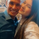 Valenthina Rodarte Instagram - Que o espírito natalino renove sua fé nas possibilidades infinitas que o futuro reserva #natal2023 #natal #renovação #family #deusnocomando