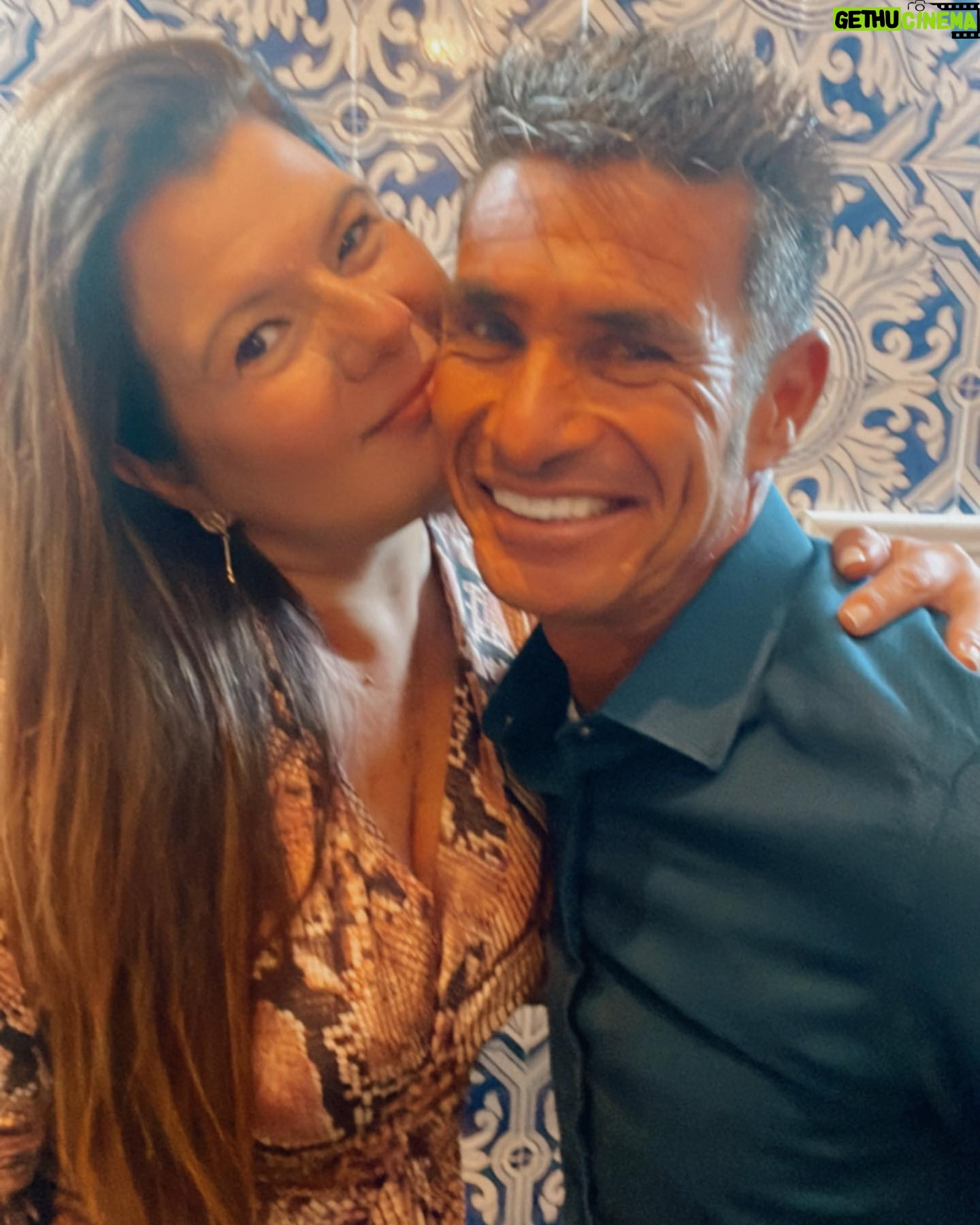 Valenthina Rodarte Instagram - Que o espírito natalino renove sua fé nas possibilidades infinitas que o futuro reserva #natal2023 #natal #renovação #family #deusnocomando
