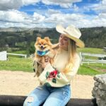 Valentina de Abreu Instagram - Que hermoso fin de semana 😍💕 🏡📍 @rancho_san_juan_cuenca que lugar tan hermoso para disfrutar con amigos y familia 🤩 #rancho #cuenca #valentinadeabreu #lachama #ecuador