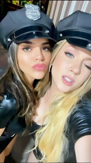 Valentina de Abreu Instagram - Soltera o con novio? 💁 comenta ✌️
Cuando ya no estás soltera pero tu mejor amiga todavía lo está! 😭😂 menciónala 😂