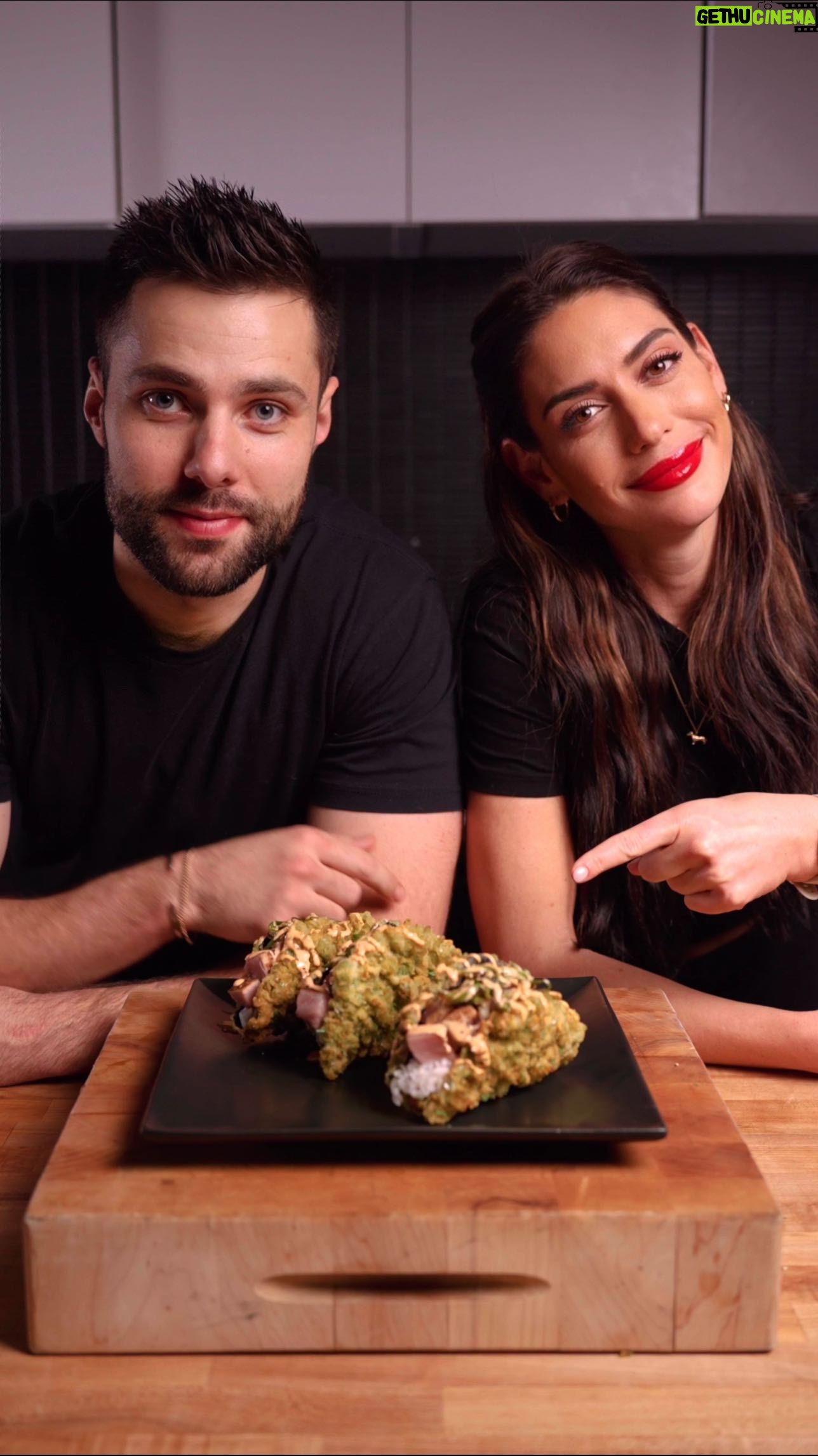 Valentine Thomas - 63.8K Likes - This crunchy bluefin tuna tacos was fire 🔥
We dipped the Nori sheet in tempura and crushed wasabi peas and fried it. Filled with charred maple-soy bluefin tuna and topped with a spicy mayo 😍
Eminem - Killer (Remix) ft. Jack Harlow, Cordae
