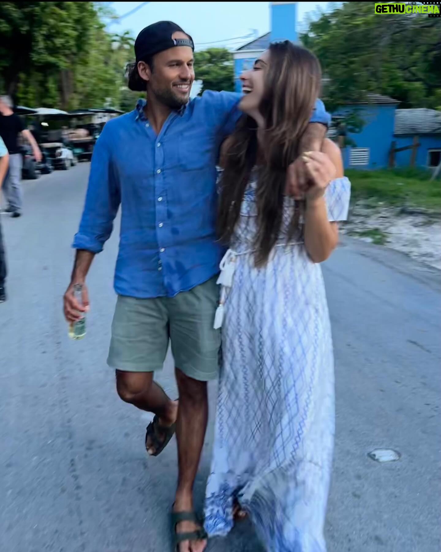 Valentine Thomas Instagram - I kissed a lot of toads before finding my Prince, but hell it was worth it not to settle! Happy V day to my forever Valentine 💘 Teddy is close second 👀 @danielf86