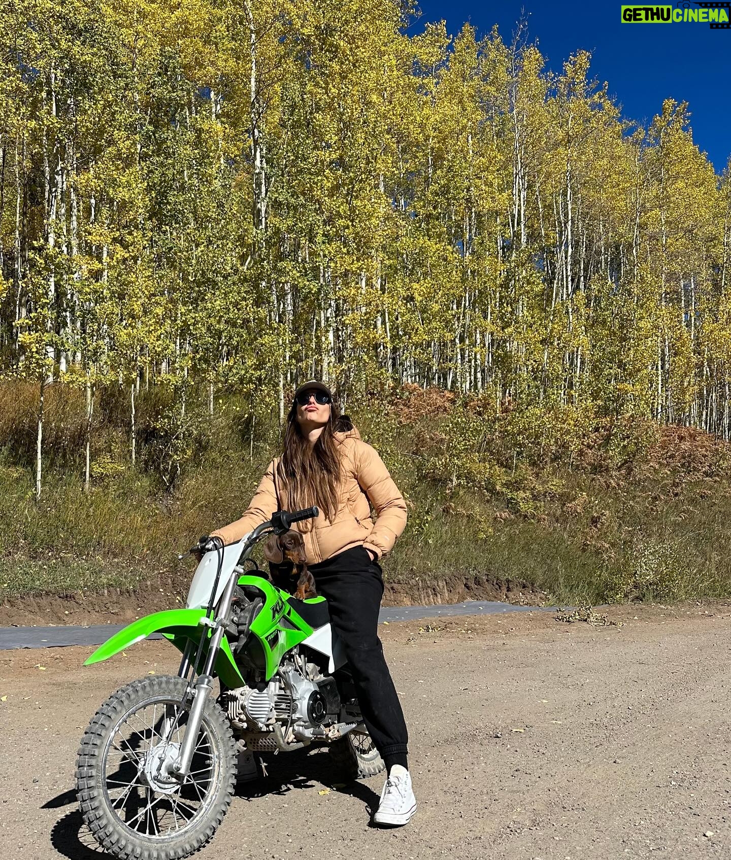 Valentine Thomas - 3.8K Likes - I FOUND THE SECRET FOR HAPPINESS GUYS! Just do redneck activities and you’ll always have fun and be happy 😌 (it’s a joke…)
