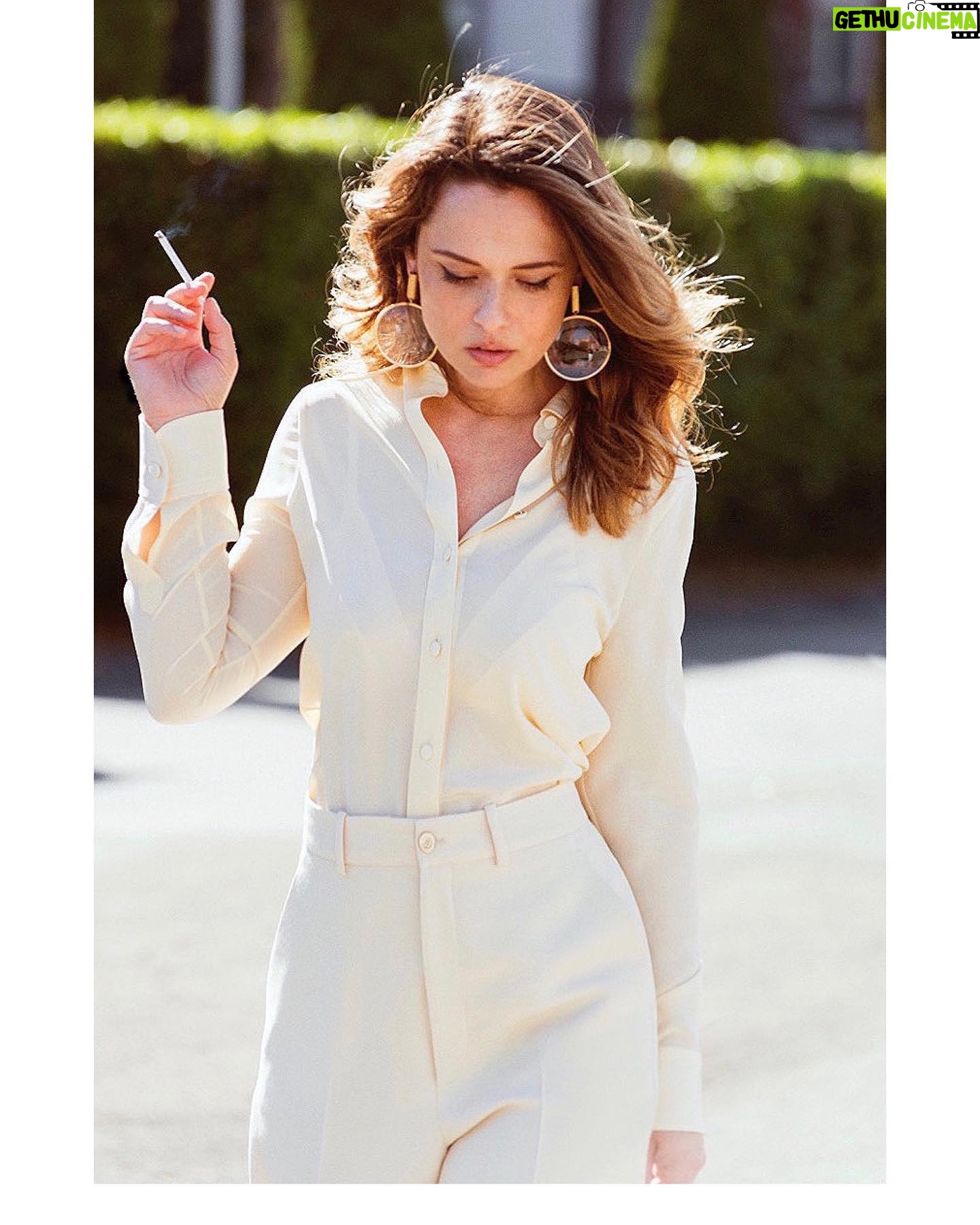 Valeria Bilello - 4.5K Likes - @spaghettimag ♡
Photo @robertakrasnig
Grazie @vaneboz @la_sara_kane
@emira_m
Magic @manola_spaziani_mua per @simonebellimakeup
& @madamemiranda_com
#spaghettimag #NEWERA #issue 11