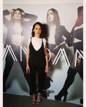Valeria Gastaldi Instagram - Un día lleno de buena energía! 🙌 @bandanaoficial

Look: @roshmoda
M&H: @kennyspalacios 
Gracias a todo el equipo que nos acompaña: @katita_nunez @adrullamosas @baezer
y en especial a @sonymusicargentina ⭐
#StyleVG