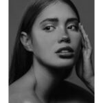 Valeria Emiliani Instagram - Nunca vuelve el que se fue, aunque regrese.