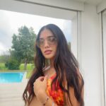 Valeria Emiliani Instagram – No hay peor ciego que el que no quiere usar sus lentes 😎

@osodeanteojos_