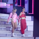 Valeria Ros Instagram – LAS CHONACAS DE LA COMEDIA PELANDO 🍌🍌🍌 en @tucaramesuena. @susicaramelo tiene que volver a TCMS si o si 🫶🫶🫶🥳🥳🥳 Gracias a @gestmusic por dejarme traer a mi amiga más choni y enhorabuena a mi colega Harry aka @raoulvazquez y a todos mis compis. Os quieroooo!!!

📸 @joseirun_fotografia 

LOOK DE GALA 💕

Body @bcbgmaxazria
Falda @cosstores
Zapatos @stevemaddenesp