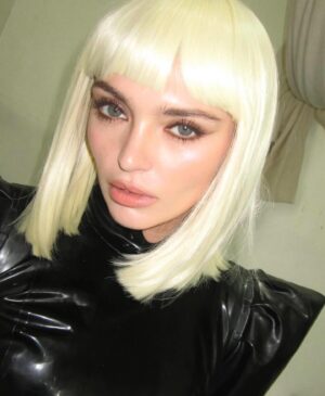 Valeriia Karaman Instagram - BTS & make up by @ohmredlip ♥️