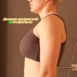 Valeriya Bukina Instagram - Правильное дыхание - основа здоровья организма. Смотри до конца и пиши, если получилось дышать правильно. А если не получилось - тем более напиши, помогу научиться правильно 👍 #правильноедыхание #дыханиедиафрагмой #дышиправильно #дыхание #дыханиежизни