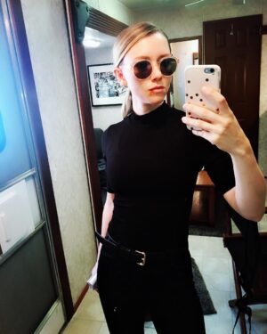 Valorie Curry Instagram - The countdown to season 2 of The Tick begins! Going to be dropping some #bts photos of the new season from now till April 5th, starting with one of my absolute favorites. Dot is giving me strong Sarah Connor vibes here. Check out the new season on Amazon Prime to see why!
#thetick #theticktv #doteverest #sarahconnor #amazonprime #girlswhofight #badassbitches #strongfemalecharacter