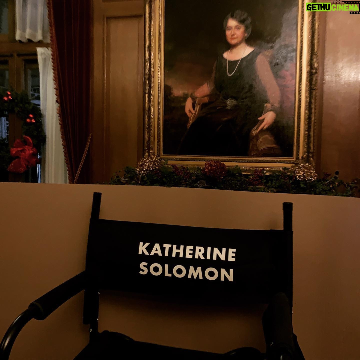 Valorie Curry - 3K Likes - That’s a wrap for me and Katherine. For now. 🤞🏻