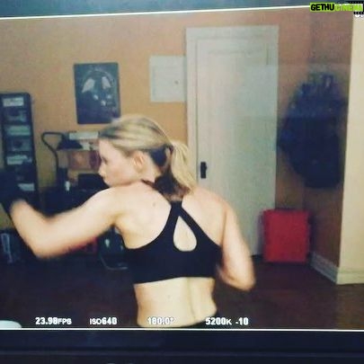 Valorie Curry - 6.6K Likes - Sneaky monitor shot from Dot’s fairy godmother @susanhurwitzarneson. Susan is an incredible writer/producer who also gave me and Dot the gift of Krav Maga. I trained extensively to kick ass in Season 2 of The Tick, and totally fell in love with it myself. To see more of Dot’s killer moves, binge all the new season on Amazon Prime now.
#thetick #doteverest #kravmaga #girlswhofight
