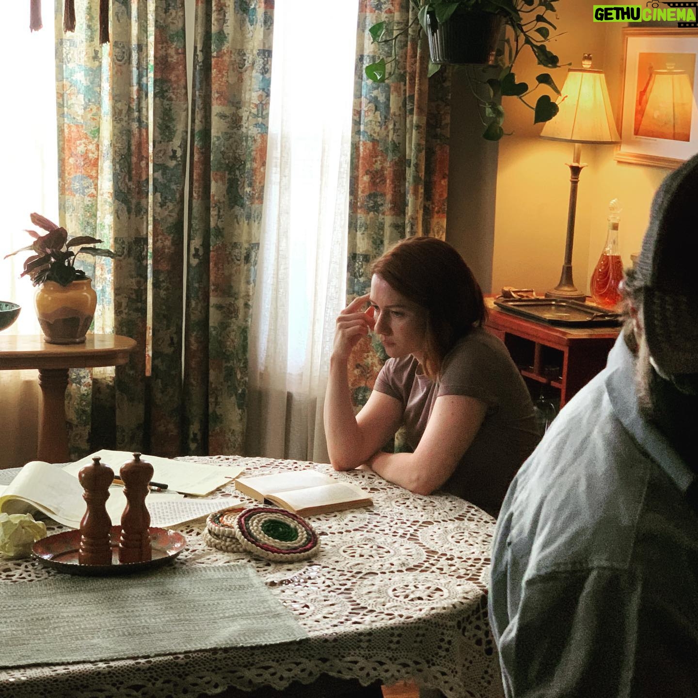 Valorie Curry - 6.4K Likes - Behind the scenes pics of Episode 3, courtesy of the incomparable @rickgonzalez (who actually knows how to pose for a photo).
#thelostsymbol
@thelostsymbolpeacocktv