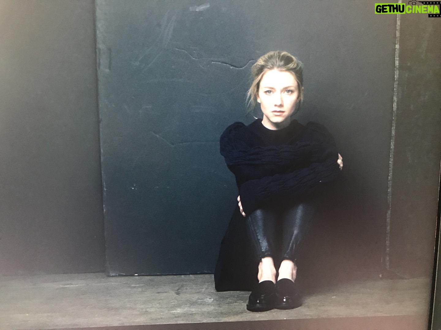 Valorie Curry - 4.7K Likes - Throwing it back to this shoot and these vibes with @nathanjohnsonny.
So good.