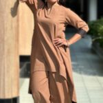 Vandana Lalwani Instagram - Feeling Filmy this Friday in these super comfortable & super stylish outfits from @unidraa ❤️ #reelsindia #reelsinstagram #dancereels #bollywood #kalhonaaho #kuchtohhuahai #cottoncoordsets #solidcolors #style #indianfashion #unidraa #vandanalalwani