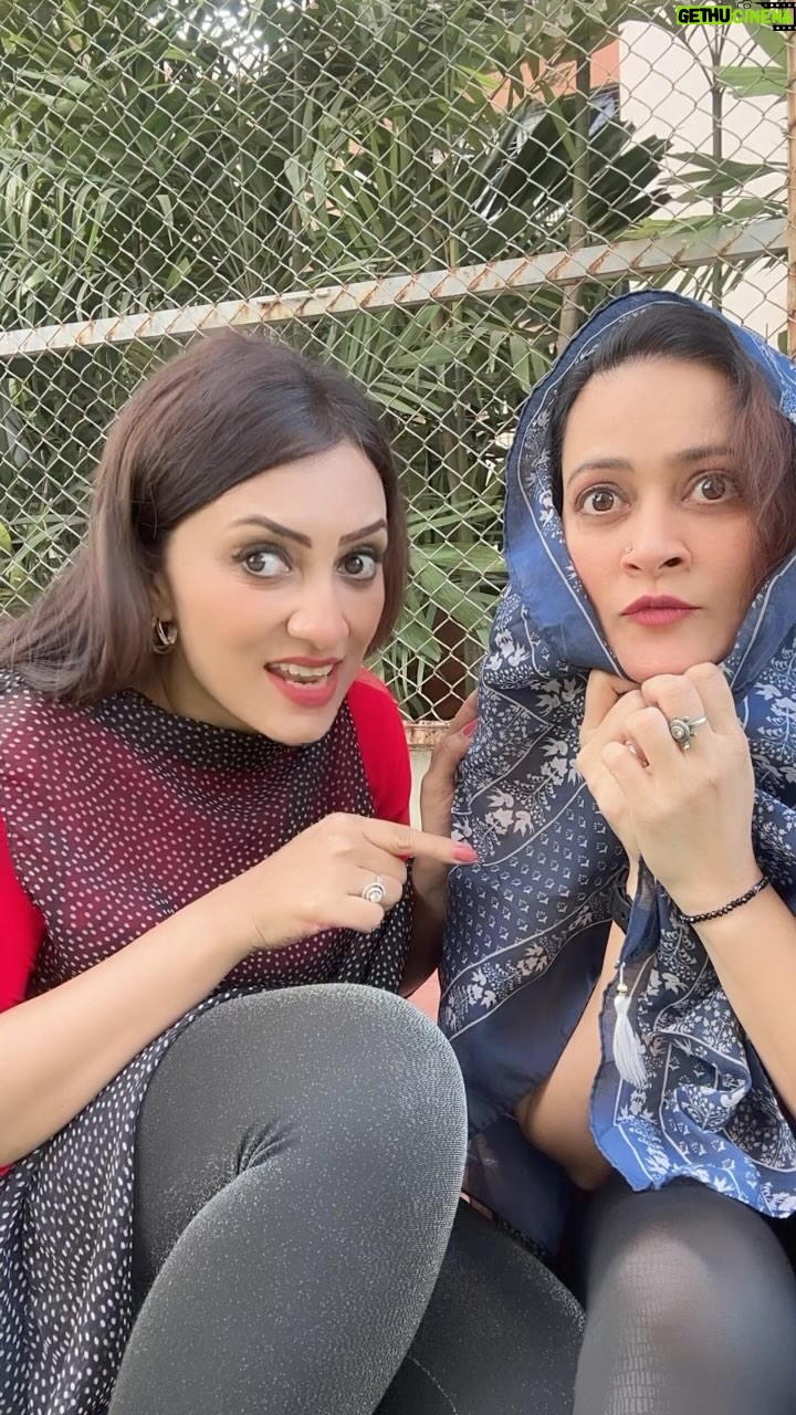 Vandana Lalwani Instagram - Be careful with your actions 𤪠Control your Emotions (Udey) ššš #funny #comedy #just #for #laughter #friends #gossip #reaction #expression #expressive #fun #time #enjoying #reels #reelsinstagram #instagram #instamood #instalike #instadaily #instacool #insta #reelsindia #reelsvideos #viralreels #reelstrending #trending #trendingreels #smiles šš¤£š¤Ŗ