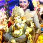 Vandana Lalwani Instagram - May the mentor, protector and remover of obstacles enlighten our lives 🙏 Ganpati Bappa Morya 🌺 📷 @jaswirkaur #indianfestival #ganeshchaturthi #ganpatibappamorya #ganpati #ecofriendly #paperganesha #vandanalalwani