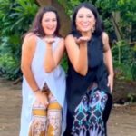 Vandana Lalwani Instagram - Black & White with a colourful life 🖤🤍❤️ #reels #reelsinstagram #instagram #instadaily #instamood #instafashion #instalike #instacool #insta #reelsvideo #reelsviral #trendingreels #reelsindia #blackandwhite #twinning #coordset #hawahawai #jaswirkaur #vandanalalwani #enjoying #dancing #bff #happiness DO NOT REPOST WITHOUT PERMISSION ❌
