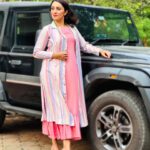 Vandana Lalwani Instagram - 💖 Outfit @omaanajaipure Enchanted Garden Co ord Set 💃 #instapic #ootd #cordset #dress #cottonsilk #vandanalalwani #photography #jaipur #actress