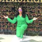 Vandana Lalwani Instagram - Wanderlust and adventures await at the beautiful @samsaraluxury resorts & spa 😍 Amazing luxury cottages in the middle of nature to spend quality family time 🫶 #himachalpradesh #kandaghat #dancereels #reelsindia #luxuryresort #vandanalalwani #travel #incredibleindia #mountains #familytime