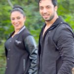 Vandana Lalwani Instagram - Tauba Tauba ✨✨ • • #salmanshaikh #vandanalalwani #taubatauba #shahrukhkhan #srk #bollywood #dancereels #balckoutfit #bollywooddance
