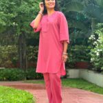 Vandana Lalwani Instagram - Dressed to Chill 😎 Wearing @unidraa most comfortable clothing ❤️ Checkout https://www.unidraa.in/ #instapic #ootd #cotton #coordset #solidcolor #comfortableclothing #indianwear #vandanalalwani