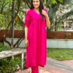 Vandana Lalwani Instagram - Dressed to Chill 😎 Wearing @unidraa most comfortable clothing ❤️ Checkout https://www.unidraa.in/ #instapic #ootd #cotton #coordset #solidcolor #comfortableclothing #indianwear #vandanalalwani