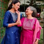 Vandana Lalwani Instagram - Happy Mother’s Day to my Star (Tara), my one & only strongest pillar of support. May you be blessed with a healthy and prosperous life filled with love and happiness ♥️♥️ #mothersday #motherdaughter #blessed #truelove #twinning #kurtasets #pinkandblue #vandanalalwani