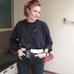 Vanesa González Instagram - las manos de eduviges al momento de nacer hoy última función no me alcanza el carrete una vidita compacta de unos meses que madrugamos hacemo bache en el patio monguito🤖los copitos birrita nos confundimos las aguas planeamos más asados de los que hacemos traemos galletas estiramo el arranque del ensayo no sabemos dónde colgar la pollera amamo los temas de gómez terminamo en el kiosko chusmiamo tomamos chupitos con mate bailamo vemos partidos que después resulta que ganamos nos vamo volvemos y la pasamos mejor ♥️ hay más fotos pa otro día, son re lindas @cristiandrut @abivate @matildecampilongo Horacio Acosta @eddygarciactor @sergio_mayorquin @tomicorradi @toquidoumecq @larasgaudini @cecizuvialde @facundoestol @julietamilea @proyectogomezcasa gracias🌸