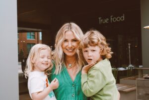 Vanessa Evigan Instagram - Photo dump from yesterday St. Patricks day lunch & early birthday celebration with my kiddos. Maverick & Birdie went shopping & picked me out the sweetest gifts. My son got me my necklace with the turquoise heart. He said “let me see it on you” (sounded just like his daddy) he was so happy when I put it on. He just kept smiling. Melted my heart. He picked it out all by himself along with the gold cuff bracelet. They got me flowers too & Birdie rose smelled them & said “mommy they smell beautiful “. They make everything brighter & all holidays more fun. They were so tickled at the idea that they could pinch someone who didn’t have green on 😭 🍀 🍀

📸 @maggs_music