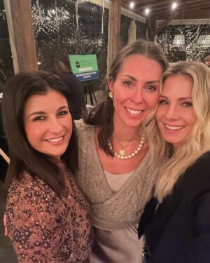 Vanessa Evigan Instagram - Lately………..

New York with best friends
Wedding date night with hubs
Veronica Beard event
Went to Bali
My baby sister got married
Discovered a new airline
Launching Birdie Rose 
Snuggles with nephews 
Mother to Mother benefit
Got stronger readers