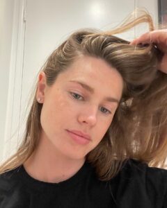 Actress Vanessa Hessler HD Instagram Photos and Wallpapers July 2022
