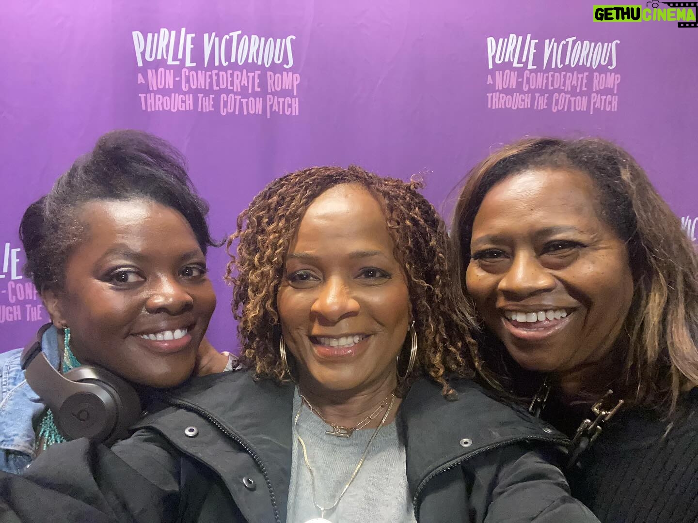 Vanessa Bell Calloway Instagram - More fun @purliebway thanks to all that came to see us do our thang! @shanolahampton @rosecathpink @robinthede @tamaratgreg @jeniferlewisforreal @nicolegaliciaa_