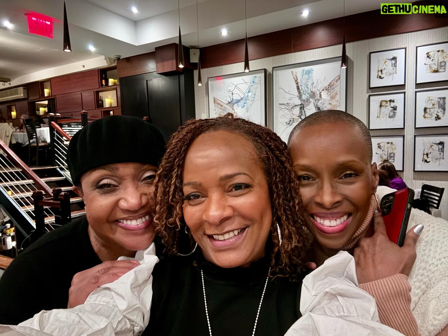 Vanessa Bell Calloway Instagram - I’m overwhelmed with love!!! @purliebway
