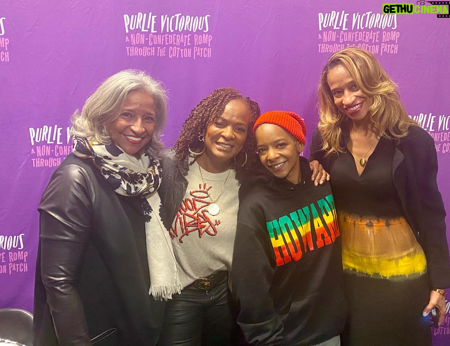 Vanessa Bell Calloway Instagram - So much love and so much fun @purliebway