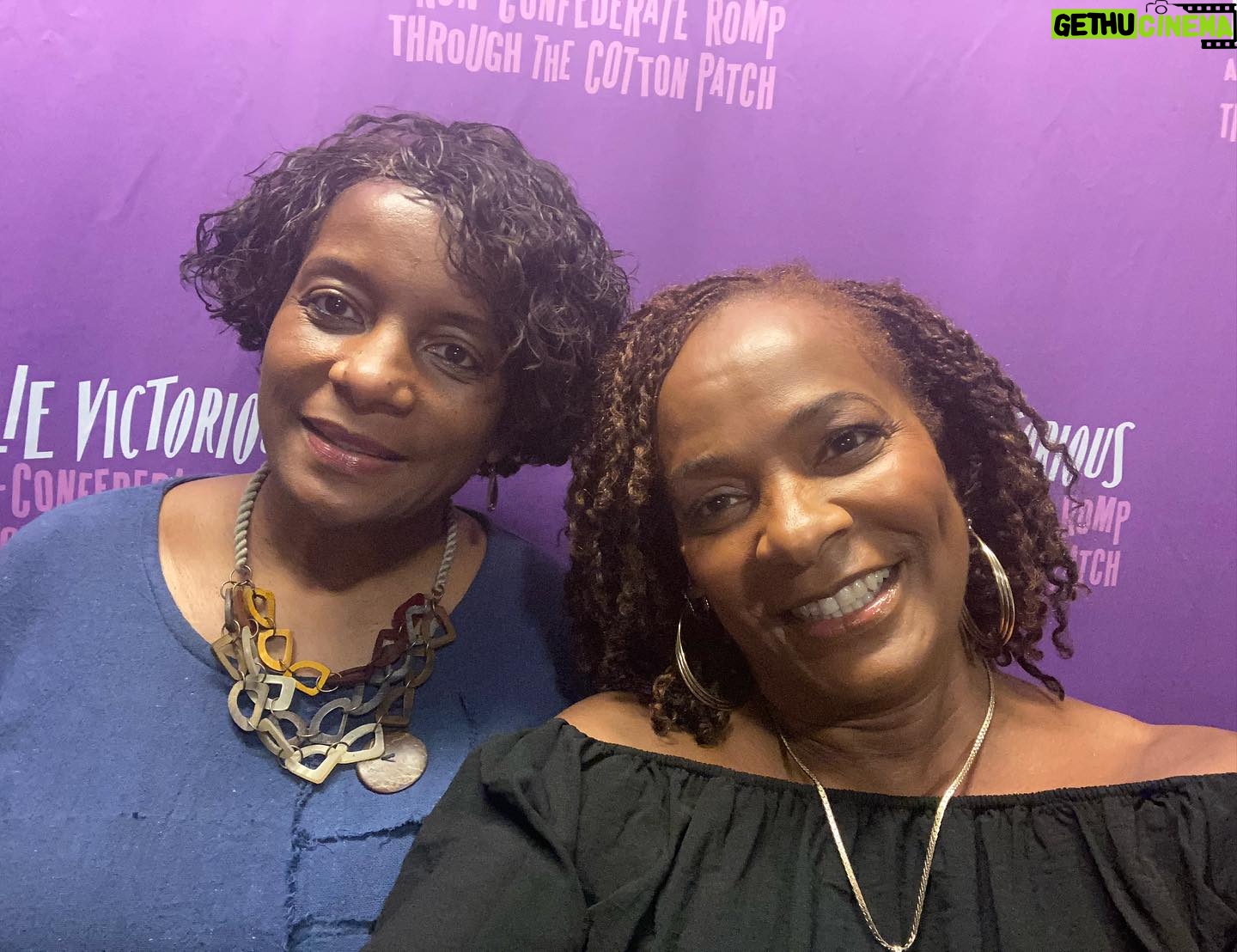 Vanessa Bell Calloway Instagram - So much love and so much fun @purliebway