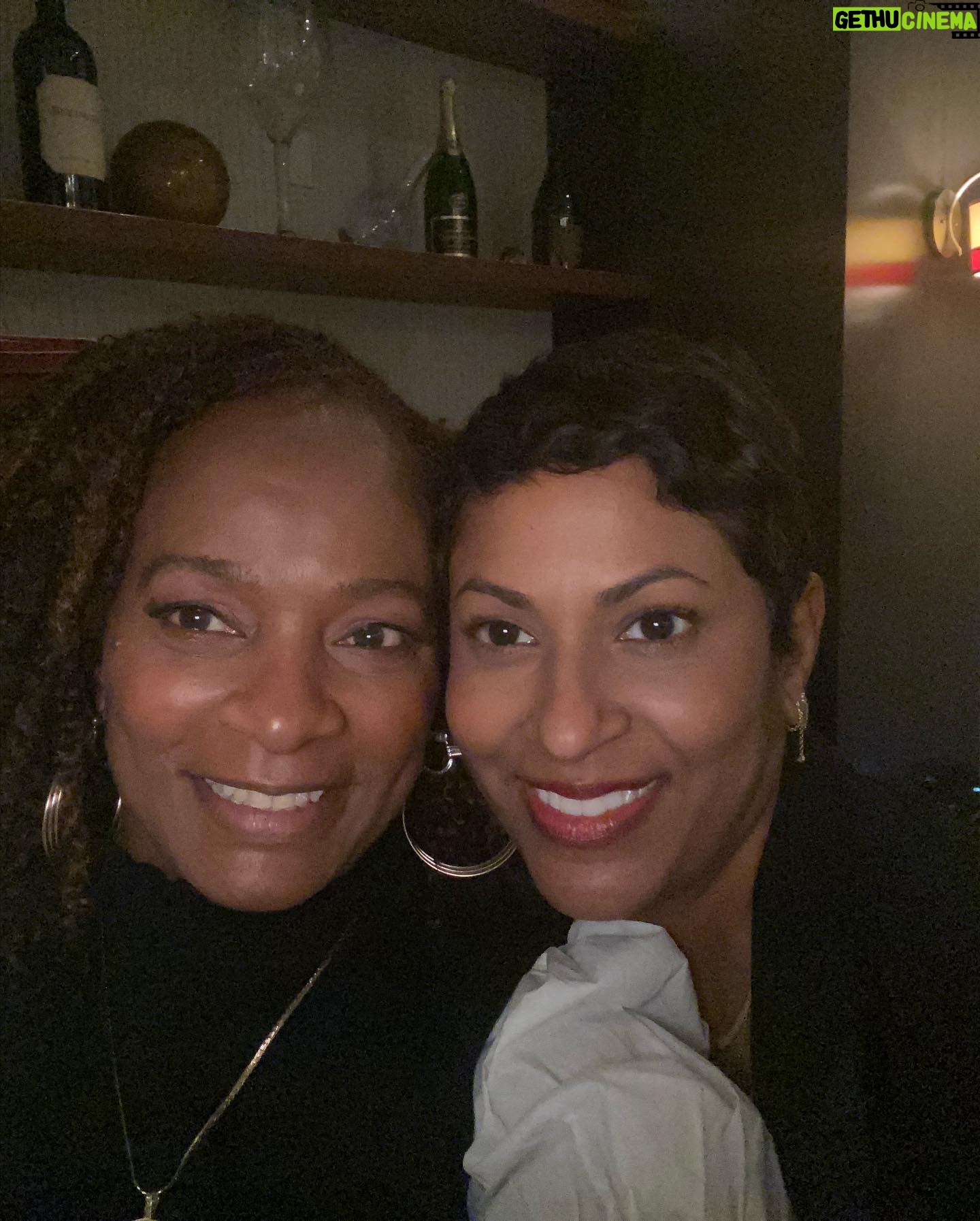 Vanessa Bell Calloway Instagram - Last week @purliebway another great week! #soblessed ππΎππΎππΎππΎπππππ