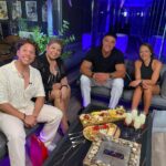 Vanessa Daroch Instagram - Este sábado se viene un capítulo con todo! 🎉🥳 Tendremos cuatro noches donde los invitados gozarán y se darán cuenta que tienen mucho en común. Nos acompaña @sammisreyes @vane_daroch @mesiasvega @paulipavic Capítulo estreno imperdible este sábado por @chilevision luego de @chvnoticias 🍽️🥂
