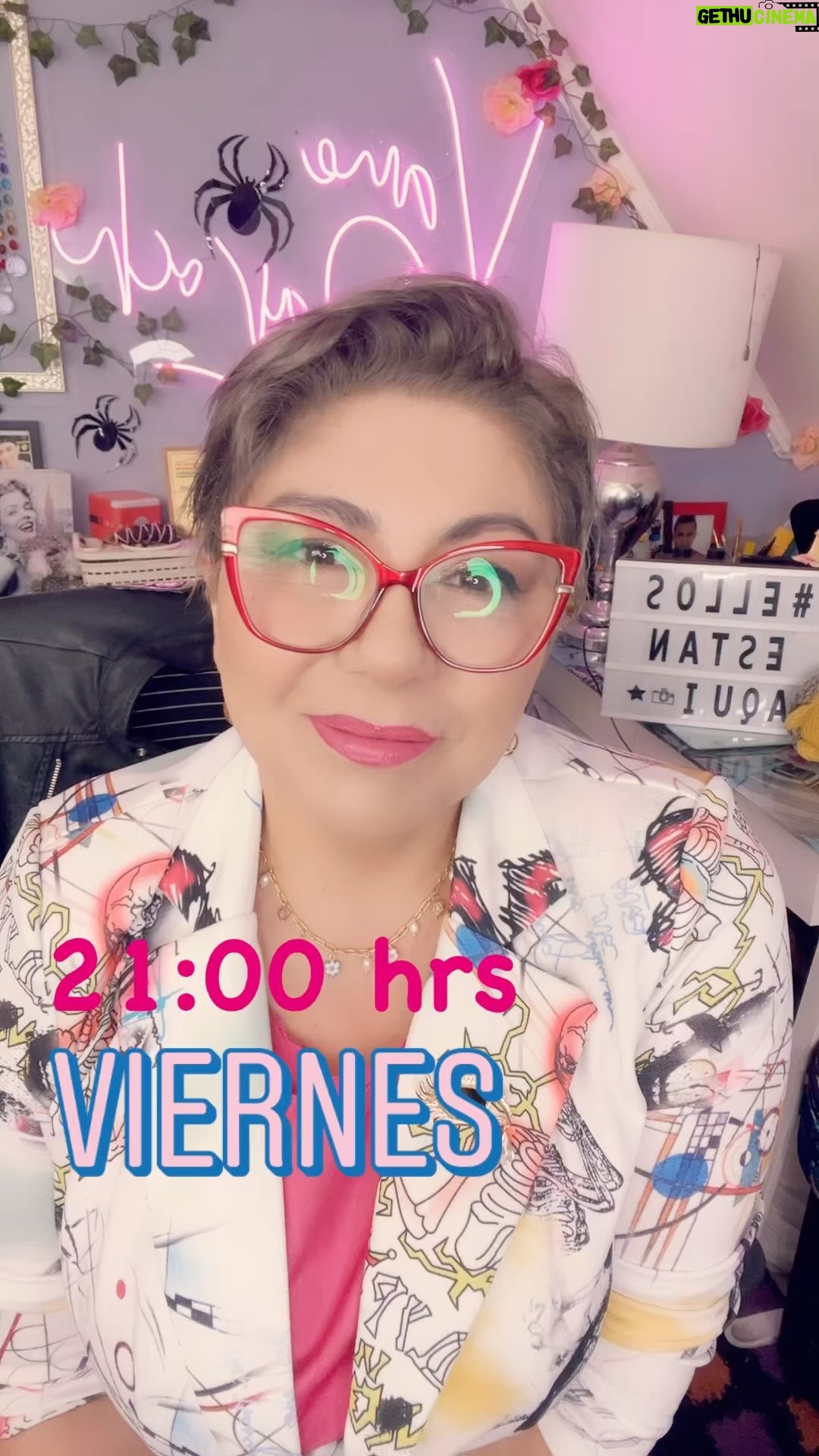 Vanessa Daroch Instagram - Los espero por mi Canal de YouTube “Ellos Están Aquí “ https://youtube.com/@EllosEstanAquiVaneDaroch?si=94wbTsLC1YwW5fLE Y también en un live por esta Plataforma ❤️❤️❤️❤️❤️