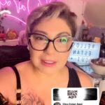 Vanessa Daroch Instagram - Nos vemos a las 21:00 hrs en mi live Tercer Ojo!!!…. Hoy Tips de Navidad Los Adoro!!!!❤️❤️❤️❤️