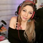 Vanessa Daroch Instagram – Mis amores, que tengan un hermoso fin de semana…los adoro. Acá sigo trabajando para ustedes con todo el amor del universo 🥰😇!!!!